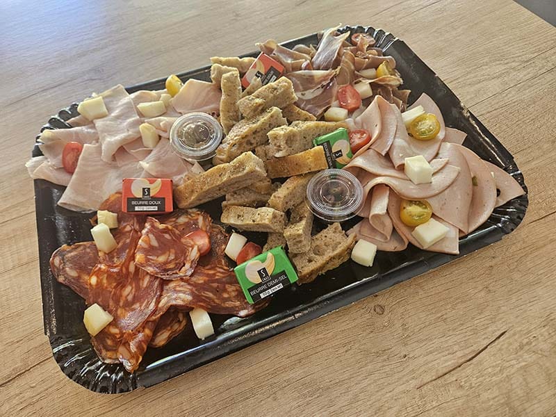 Salades Gujan Mestras Le Teich La Teste de Buch - HB Horizon Bassin - Planche apero pour 4 personnes